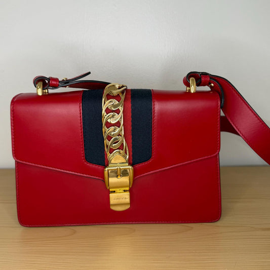 Gucci Red Leather Sylvie Sholuder Bag