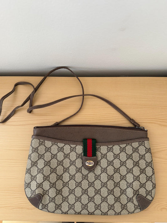 Gucci Vintage GG Supreme Canvas Crossbody
