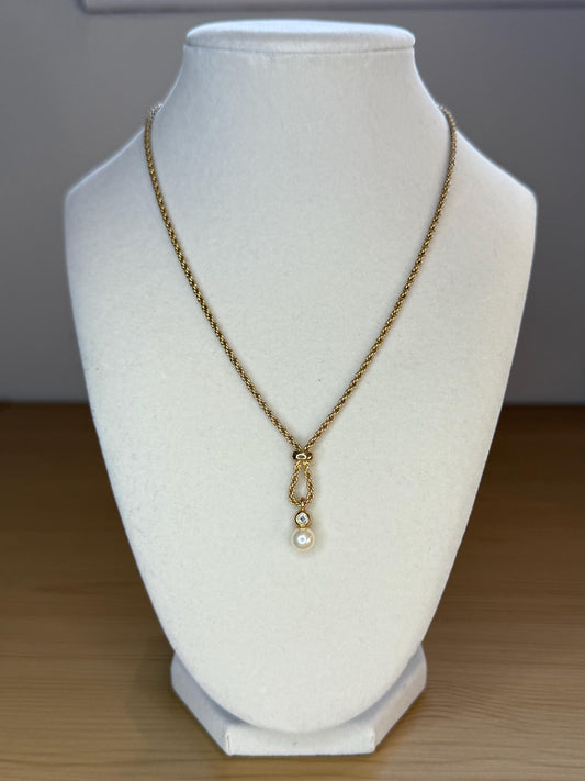 Christian Dior Vintage Pearl with Rope Chain