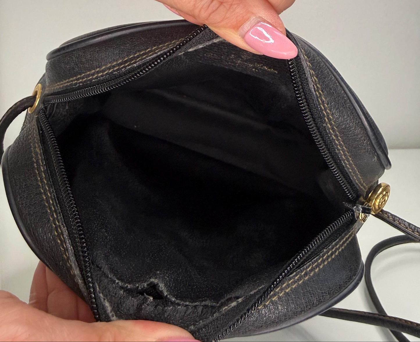 Gucci Vintage GG Supreme Web Sherry Line Crossbody PVC Black