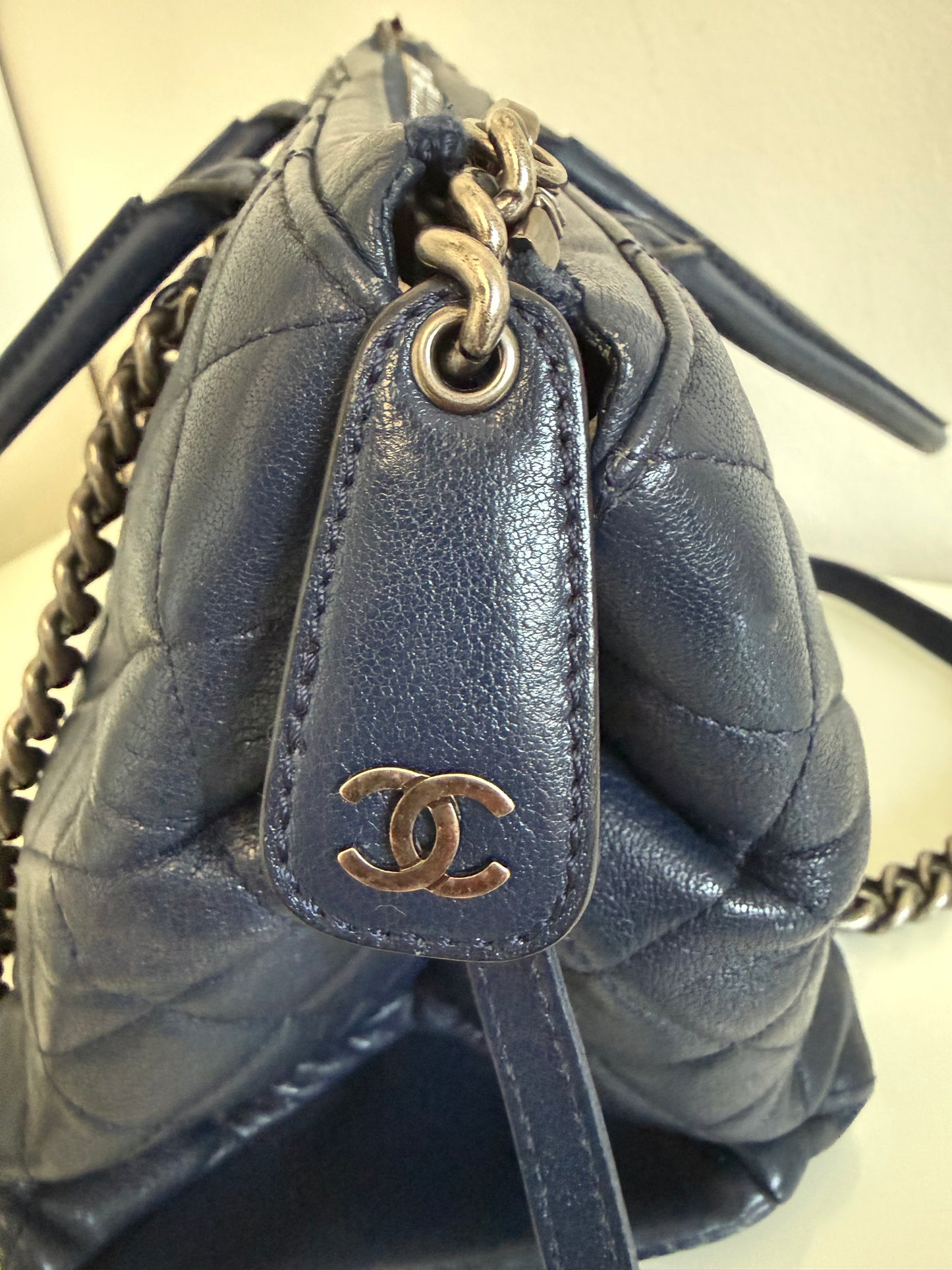 Chanel 31 RUE Cambon Navy Goatskin with Ruthenium Chain Straps Handbag