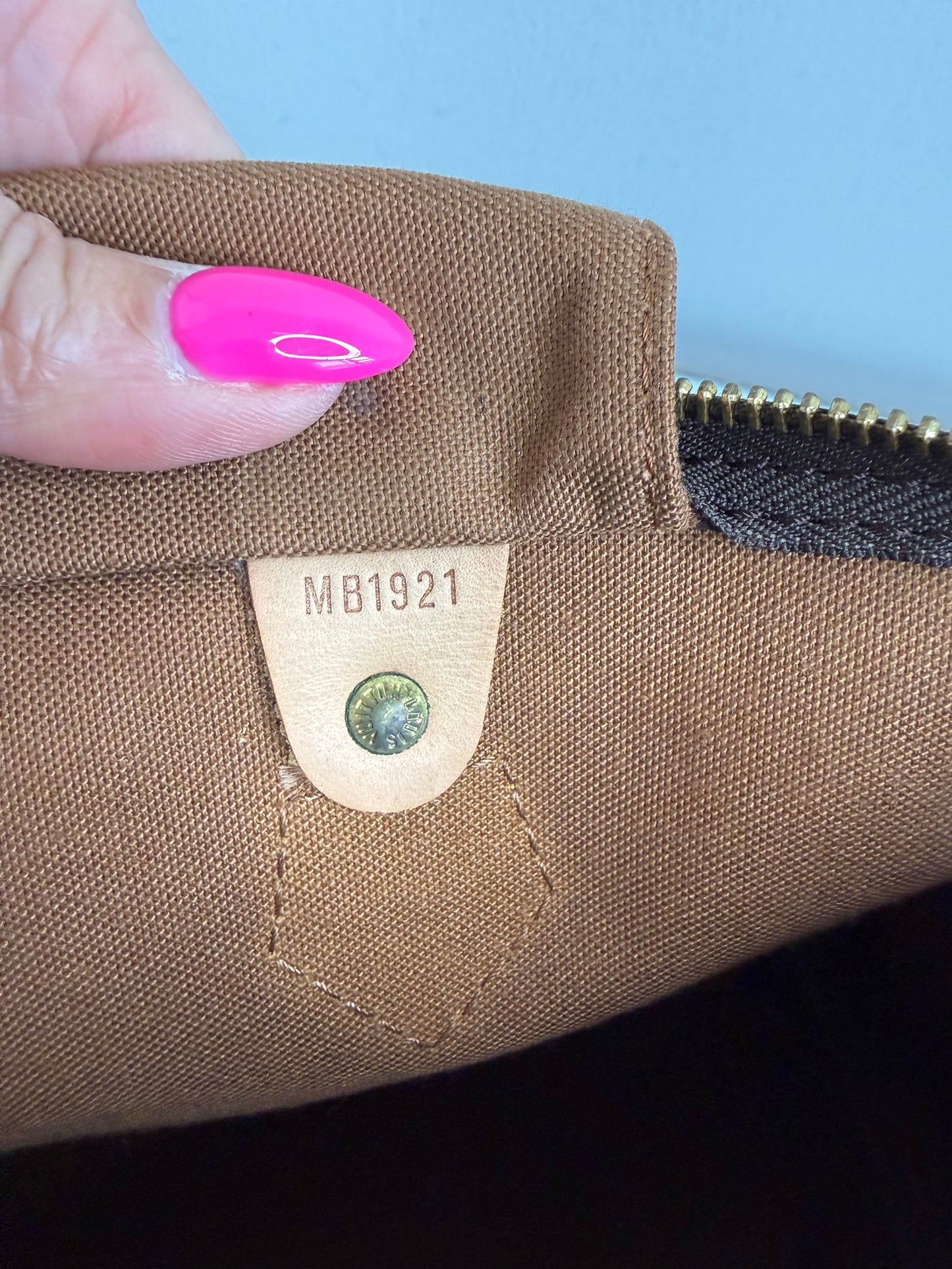 Louis Vuitton Vintage Monogram Speedy 35