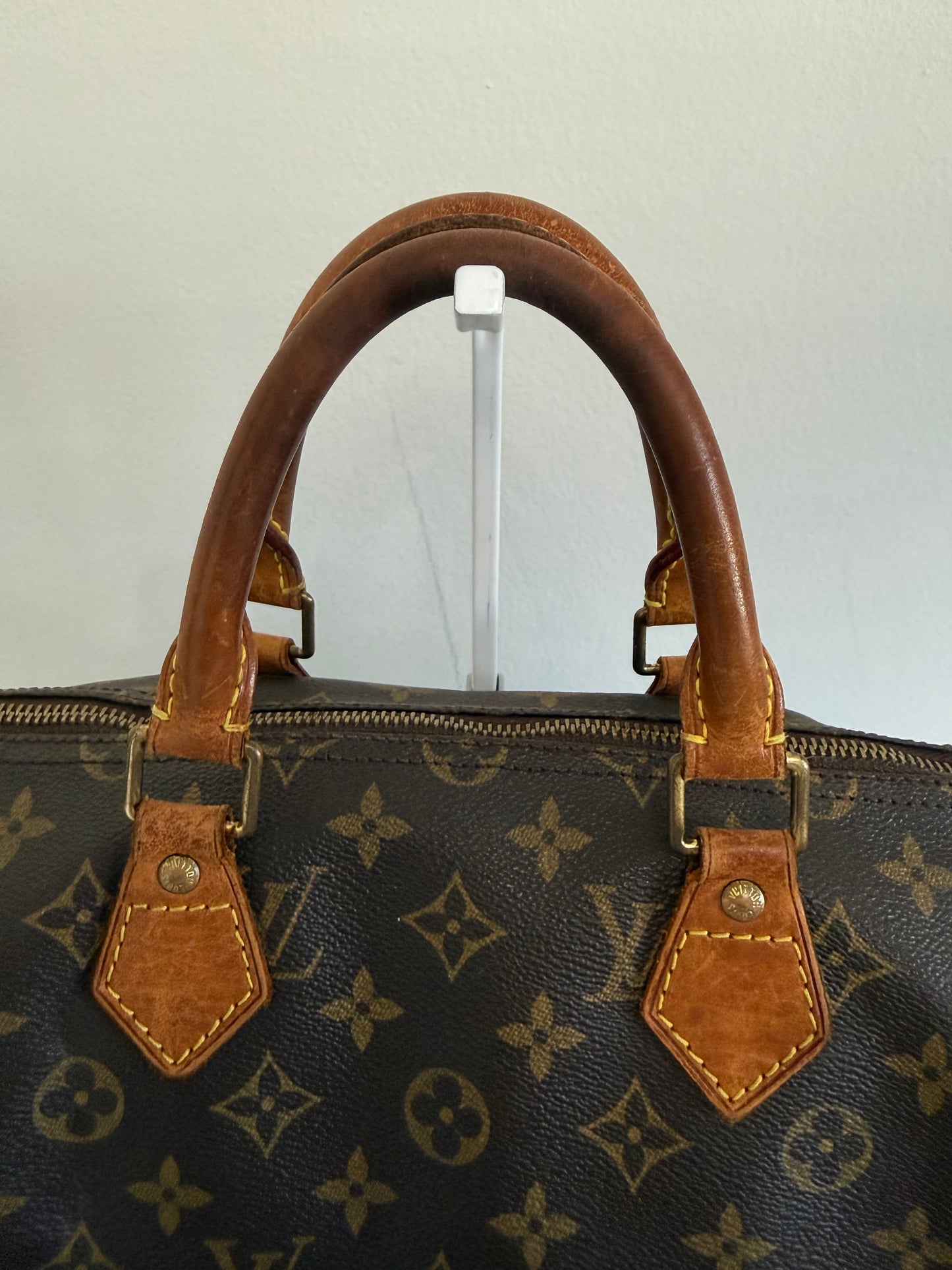 Louis Vution Monogram Speedy 35