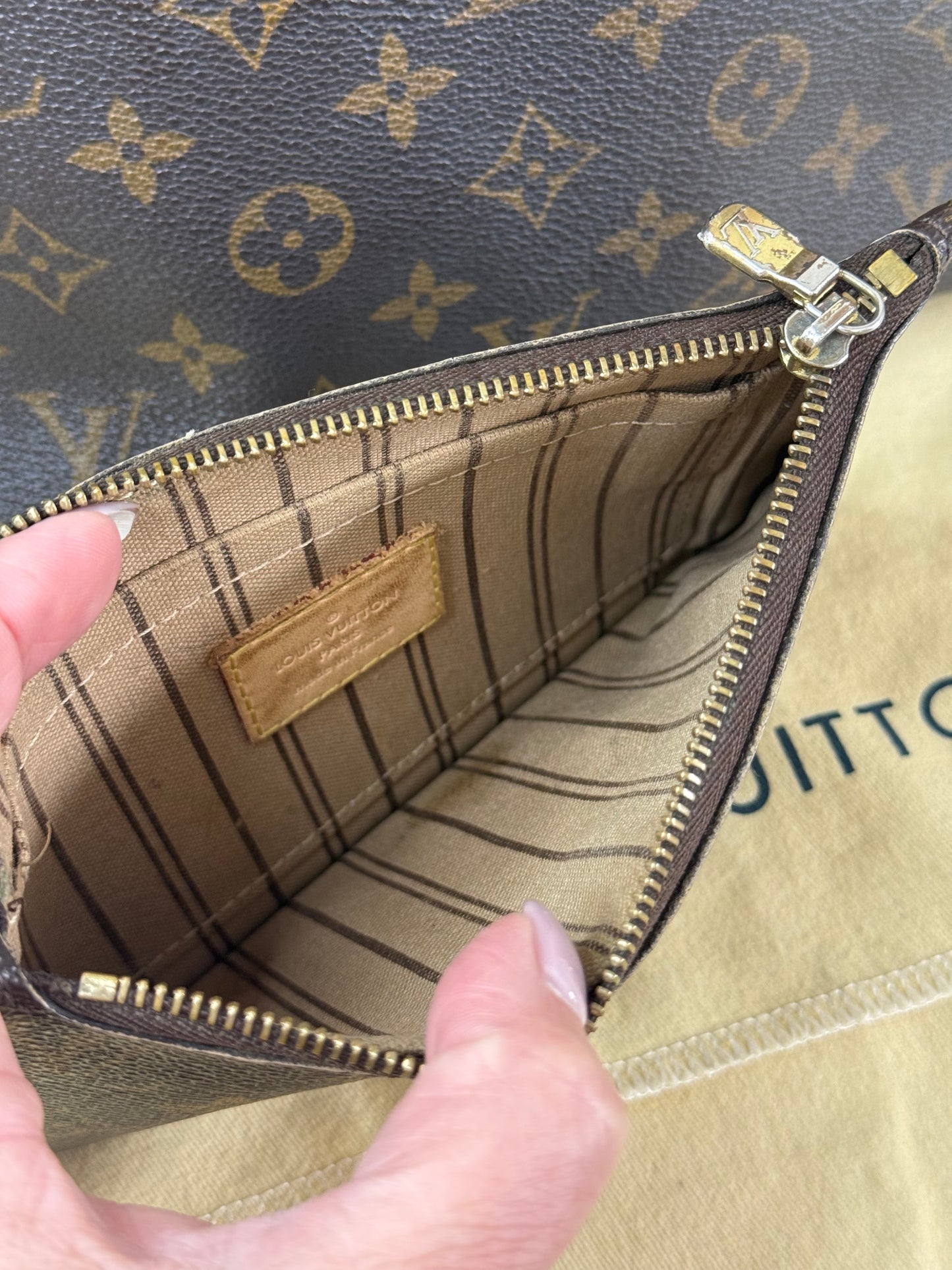 Louis Vuitton Monogram PM Neverfull with Pouch
