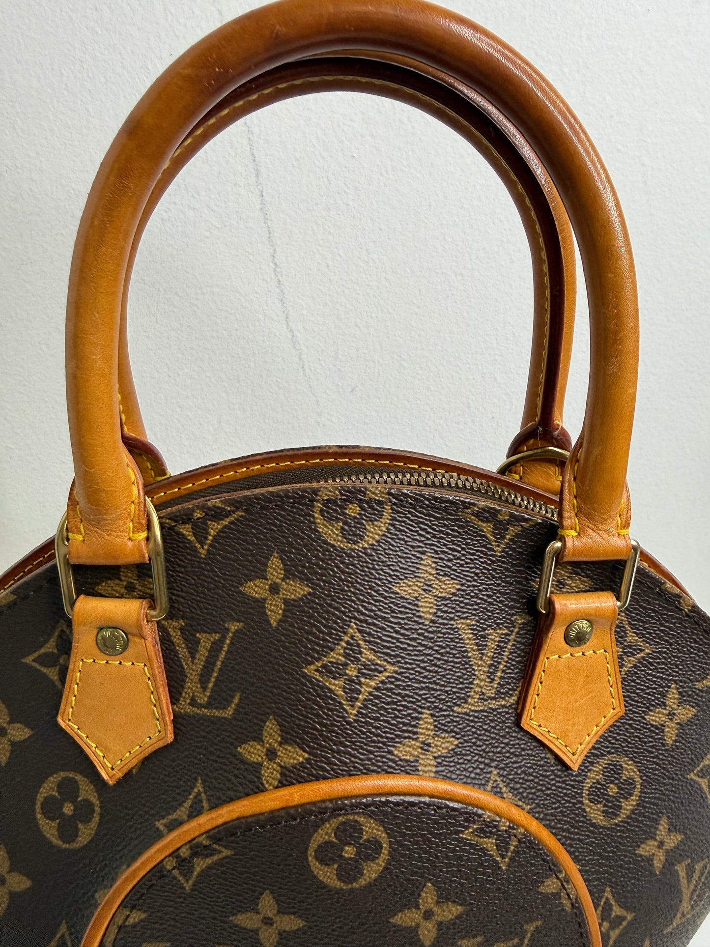 Louis Vuitton Vintage Monogram Ellipse PM
