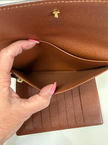 Louis Vuitton Monogram Pochette Passport Tri Fold