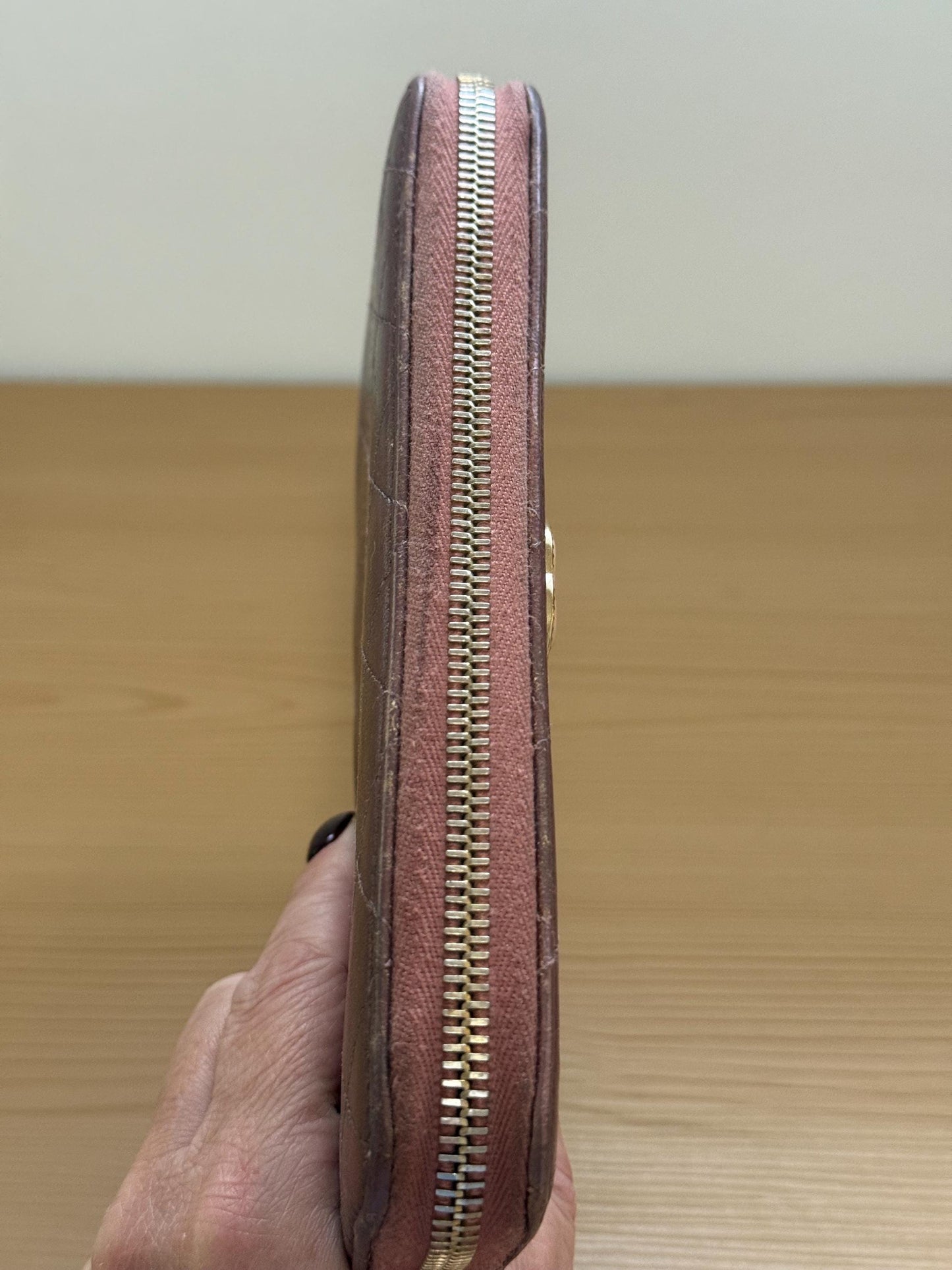 Chanel Quilt Stitch Brown Matelassé Zip-Around