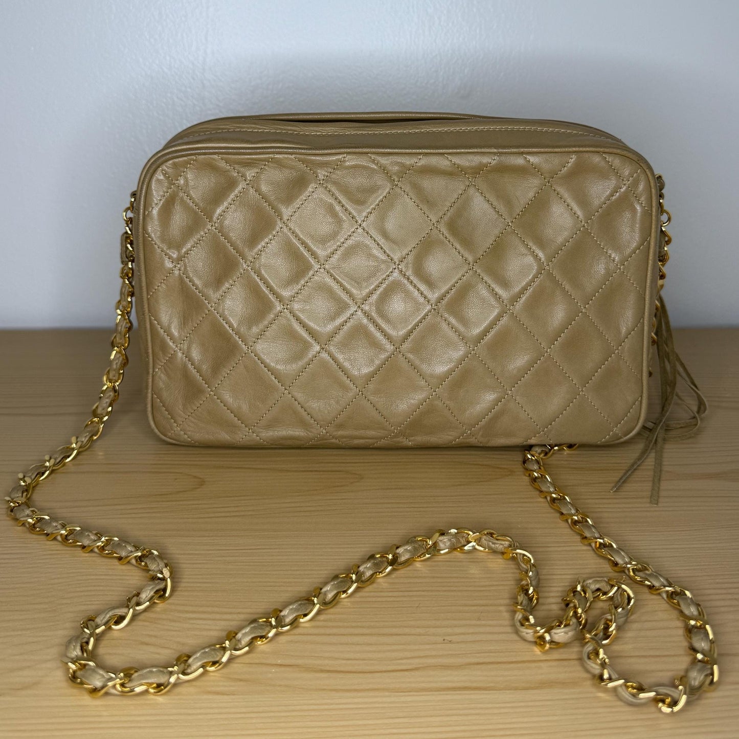 Chanel Vintage Beige Lambskin Leather Camera Bag