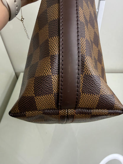 Louis Vuitton Damier Ebene Illovo MM