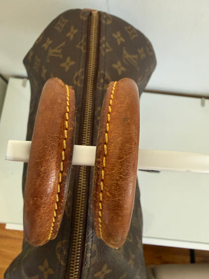 Louis Vution Monogram Speedy 35