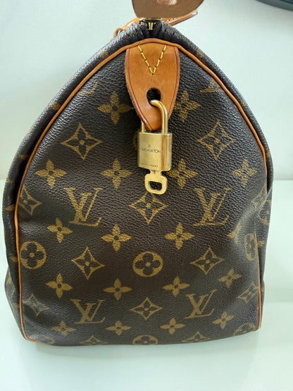 Louis Vuitton Monogram Speedy 35
