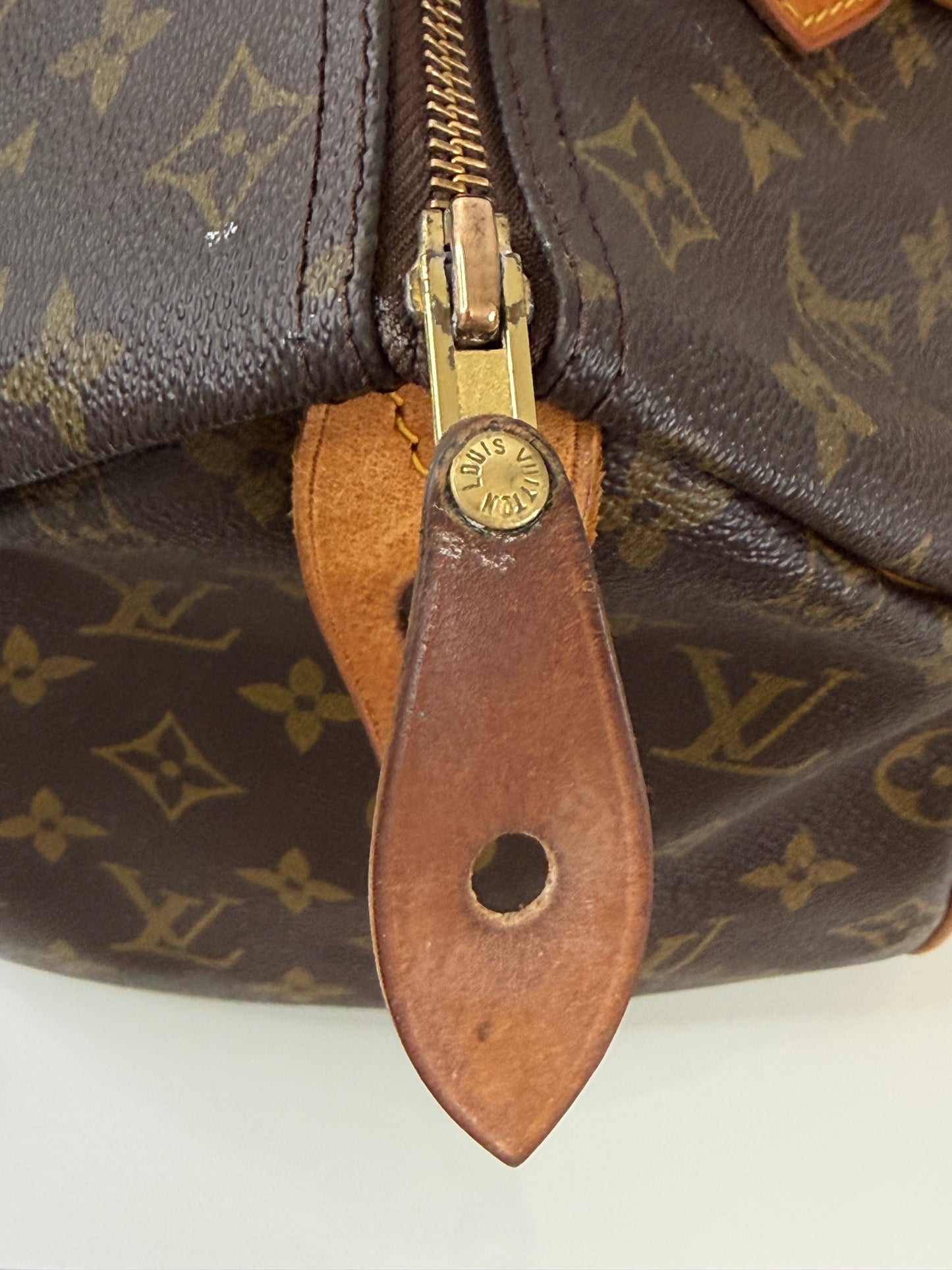 Louis Vuitton Monogram Speedy 30