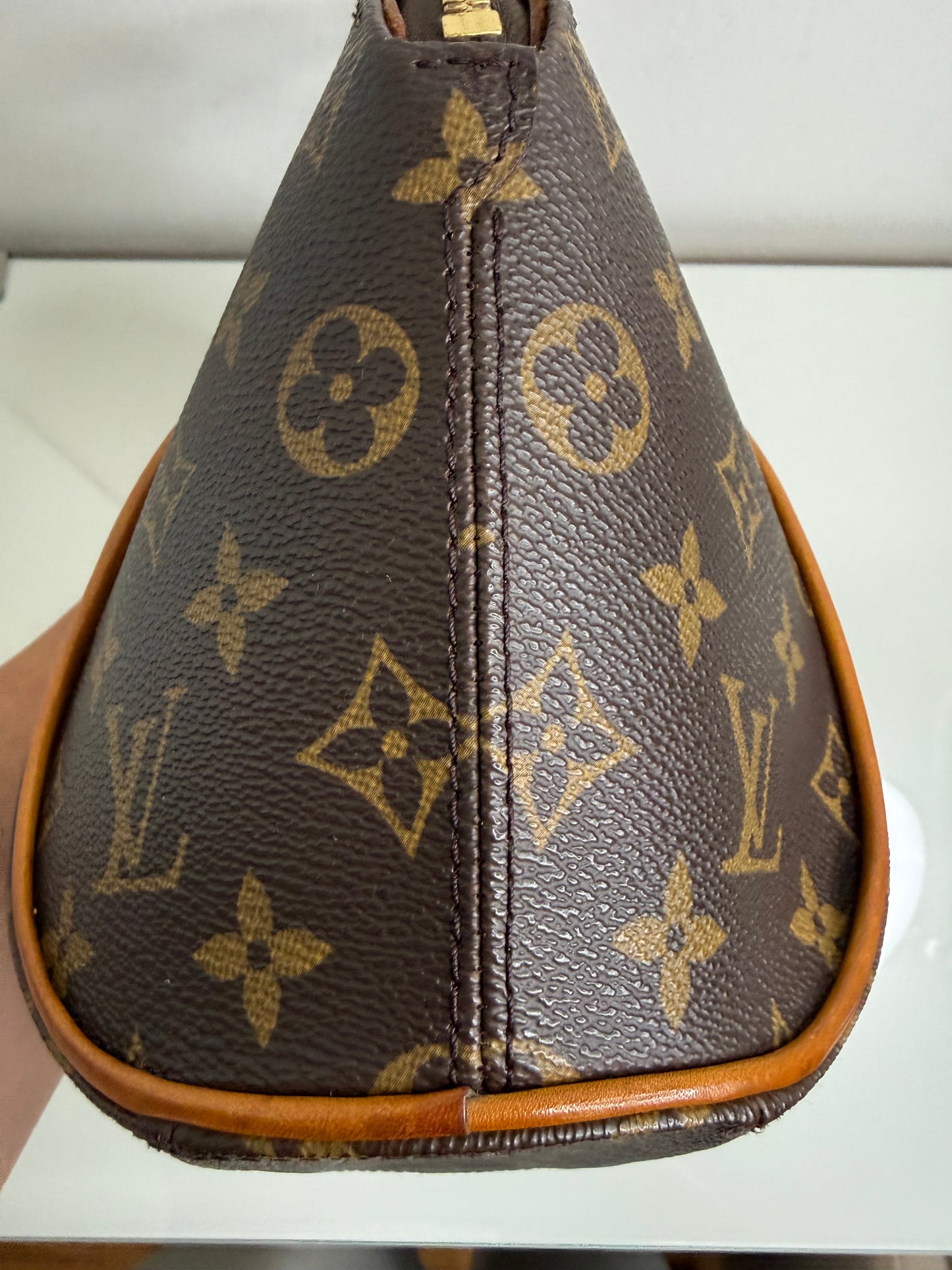 Louis Vuitton Vintage Monogram Ellipse PM