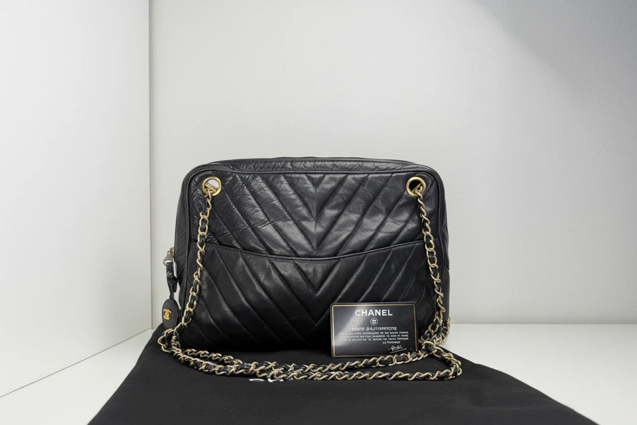 Chanel Vintage Black Lambskin Double Pocket Chevron Handbag 1986-1988