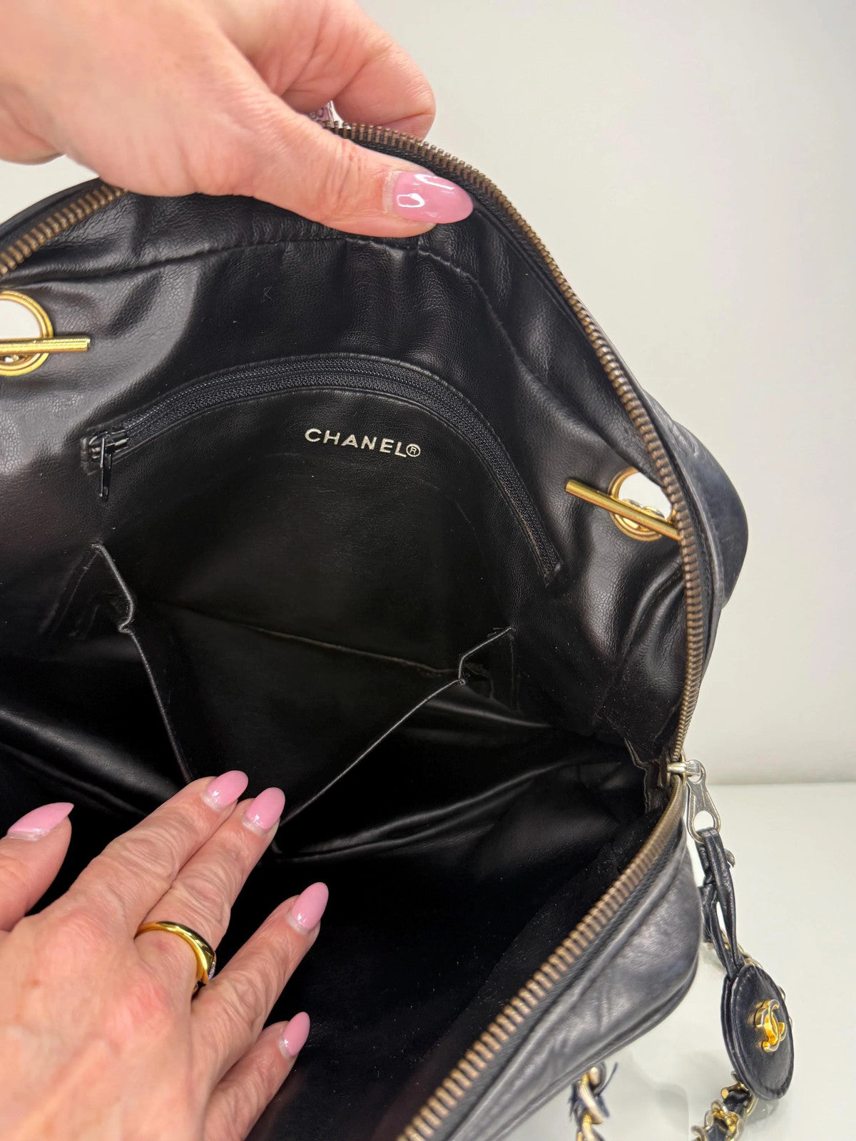 Chanel Vintage Black Lambskin Double Pocket Chevron Handbag 1986-1988