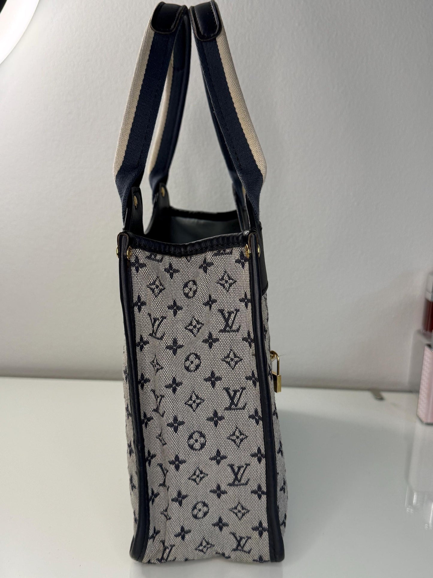 Louis Vuitton Vintage Monogram Mini Lin Sac Catherine -Blue