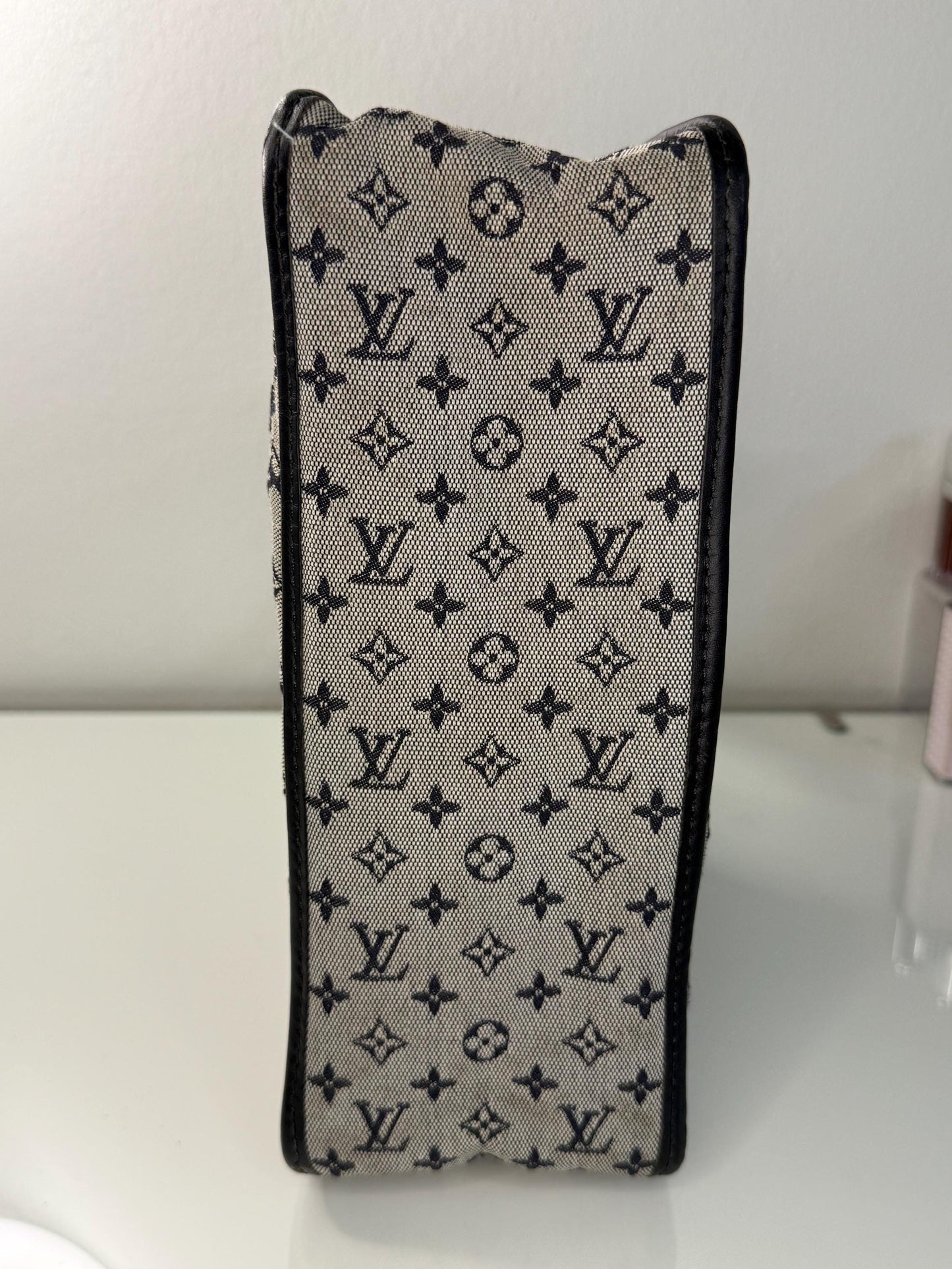 Louis Vuitton Vintage Monogram Mini Lin Sac Catherine -Blue