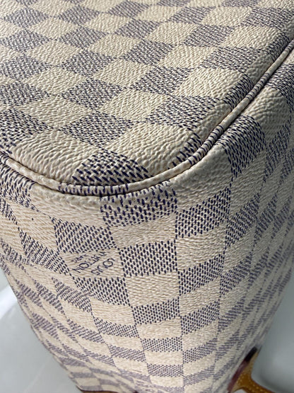 Louis Vuitton Damier Azur MM Neverfull Tote