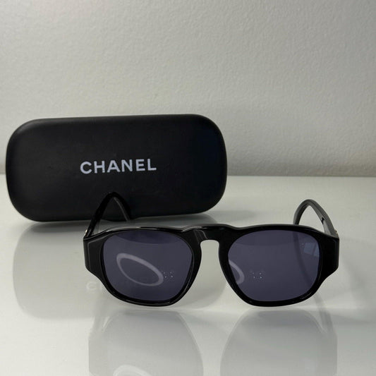 Chanel Vintage Black Sunglasses with interlocking CC Model 01452