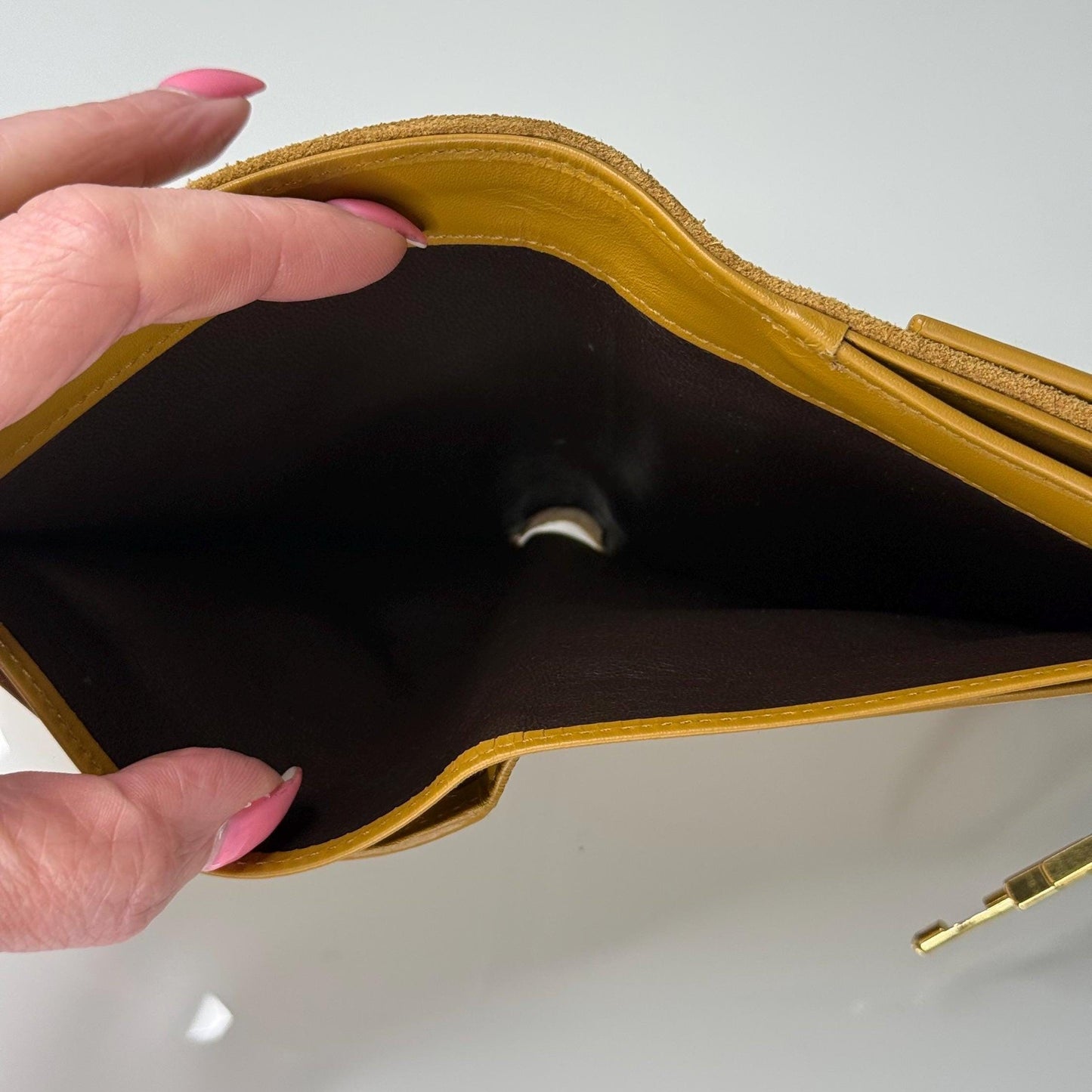 Gucci Jackie Bifold Beige Suede Wallet