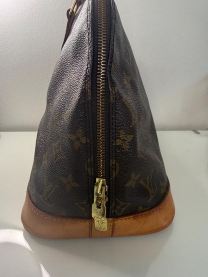 Louis Vuitton Vintage Monogram Alma MM Bag