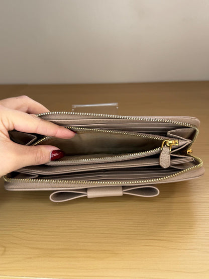 Prada Cammeo Saffiano Long Bow Zippy Wallet