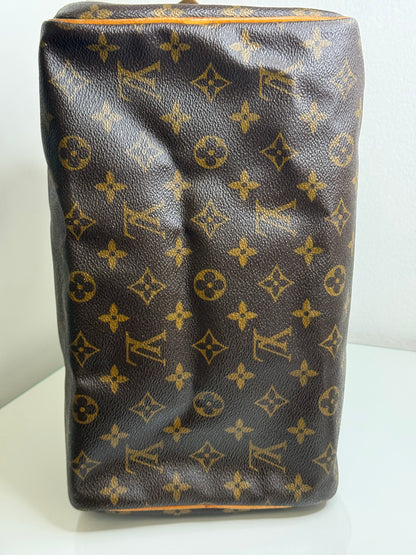 Louis Vuitton Vintage Monogram Speedy 30