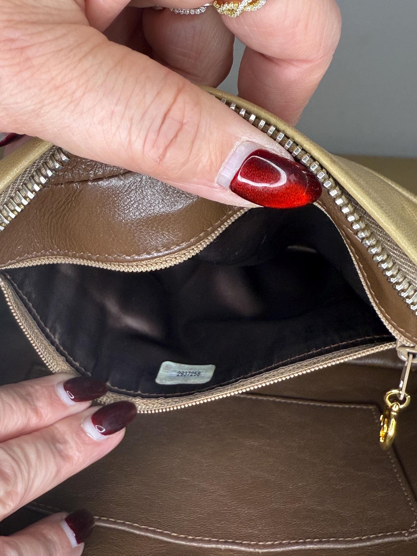 Chanel Vintage Beige Lambskin Leather Camera Bag