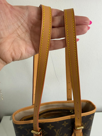 Louis Vuitton Monogram Petit Bucket PM