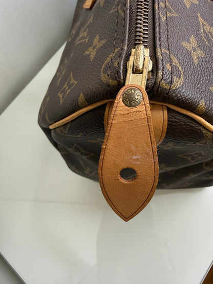 Louis Vuitton Vintage Monogram Speedy 35