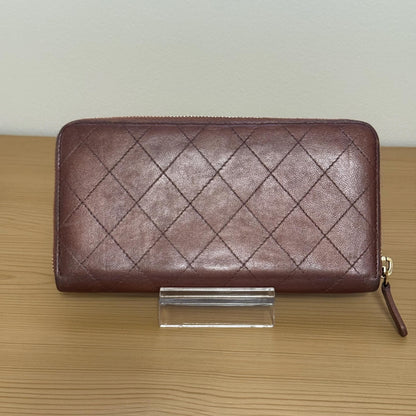 Chanel Quilt Stitch Brown Matelassé Zip-Around