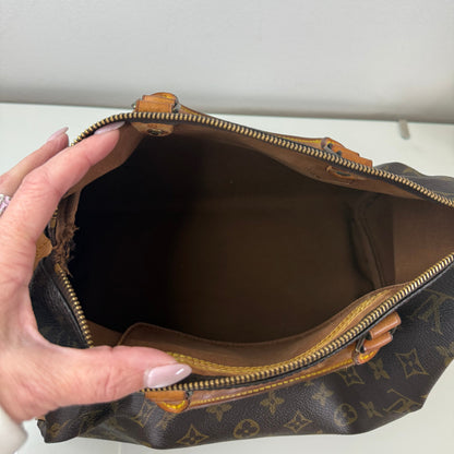Louis Vuitton Monogram Speedy 30