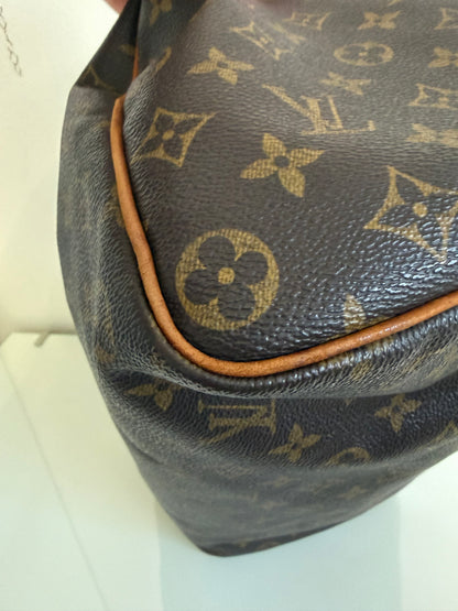 Louis Vution Monogram Speedy 35