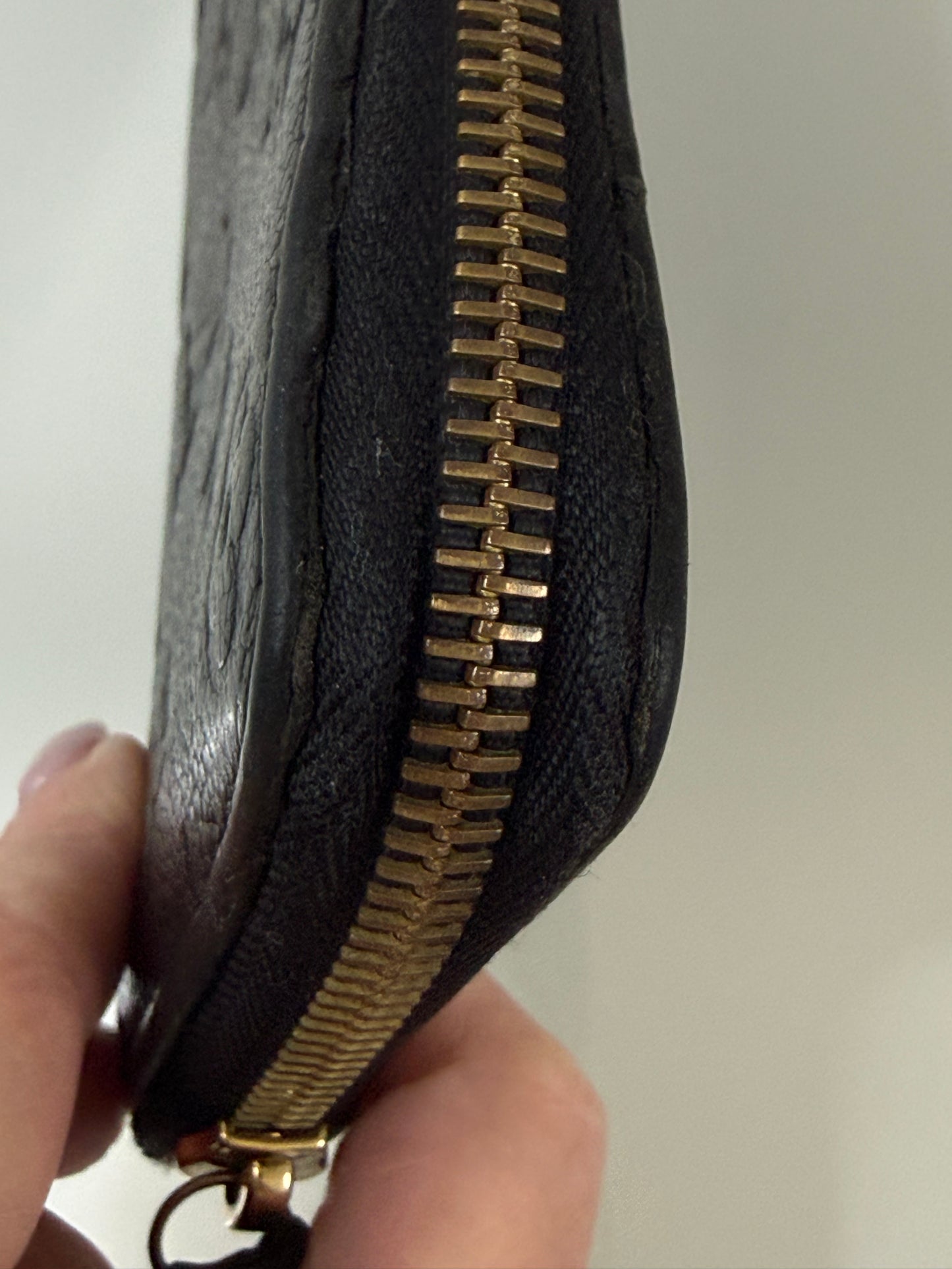 Louis Vuitton Black Emprente Zippy Wallet