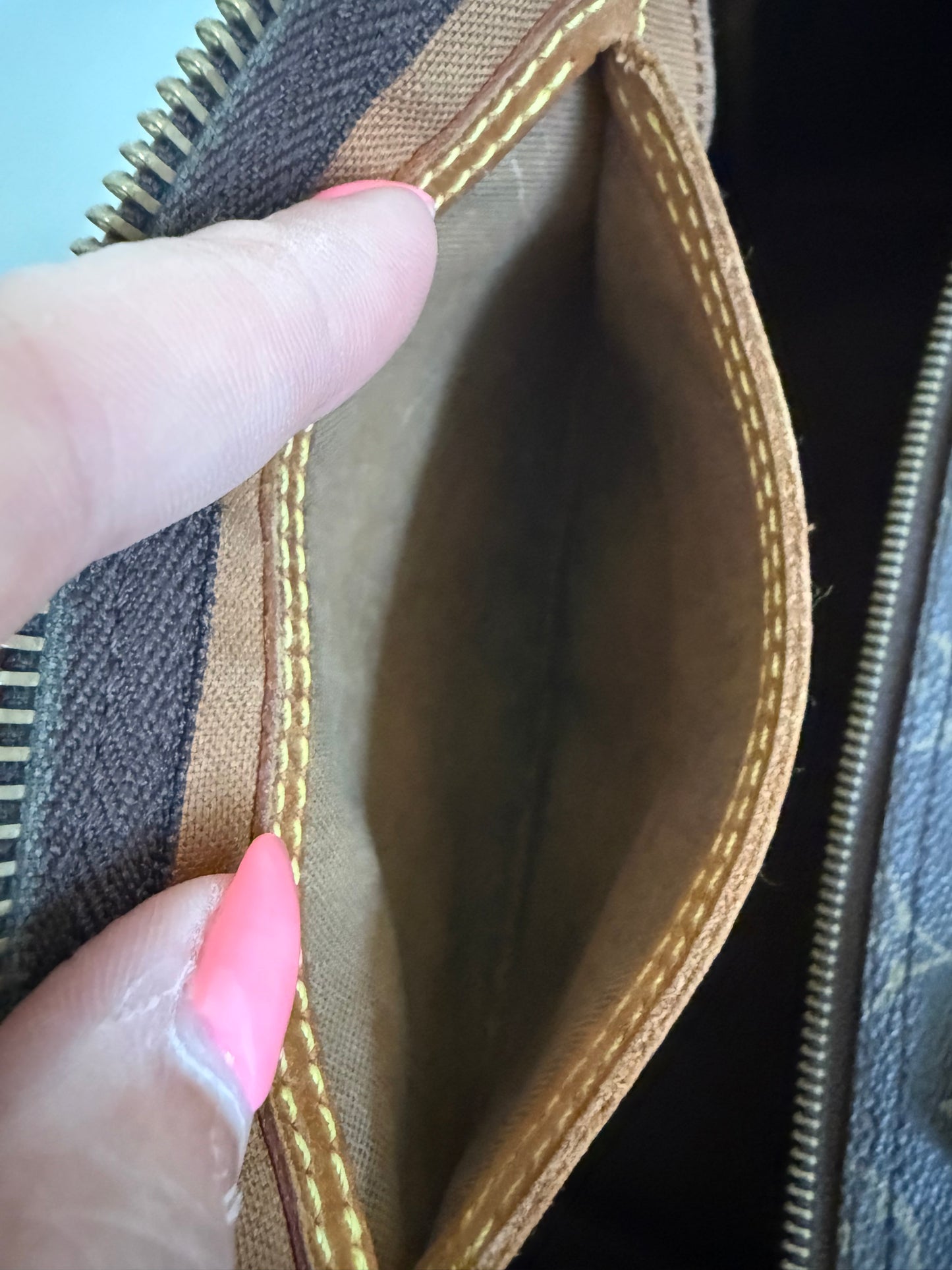 Louis Vution Monogram Speedy 35