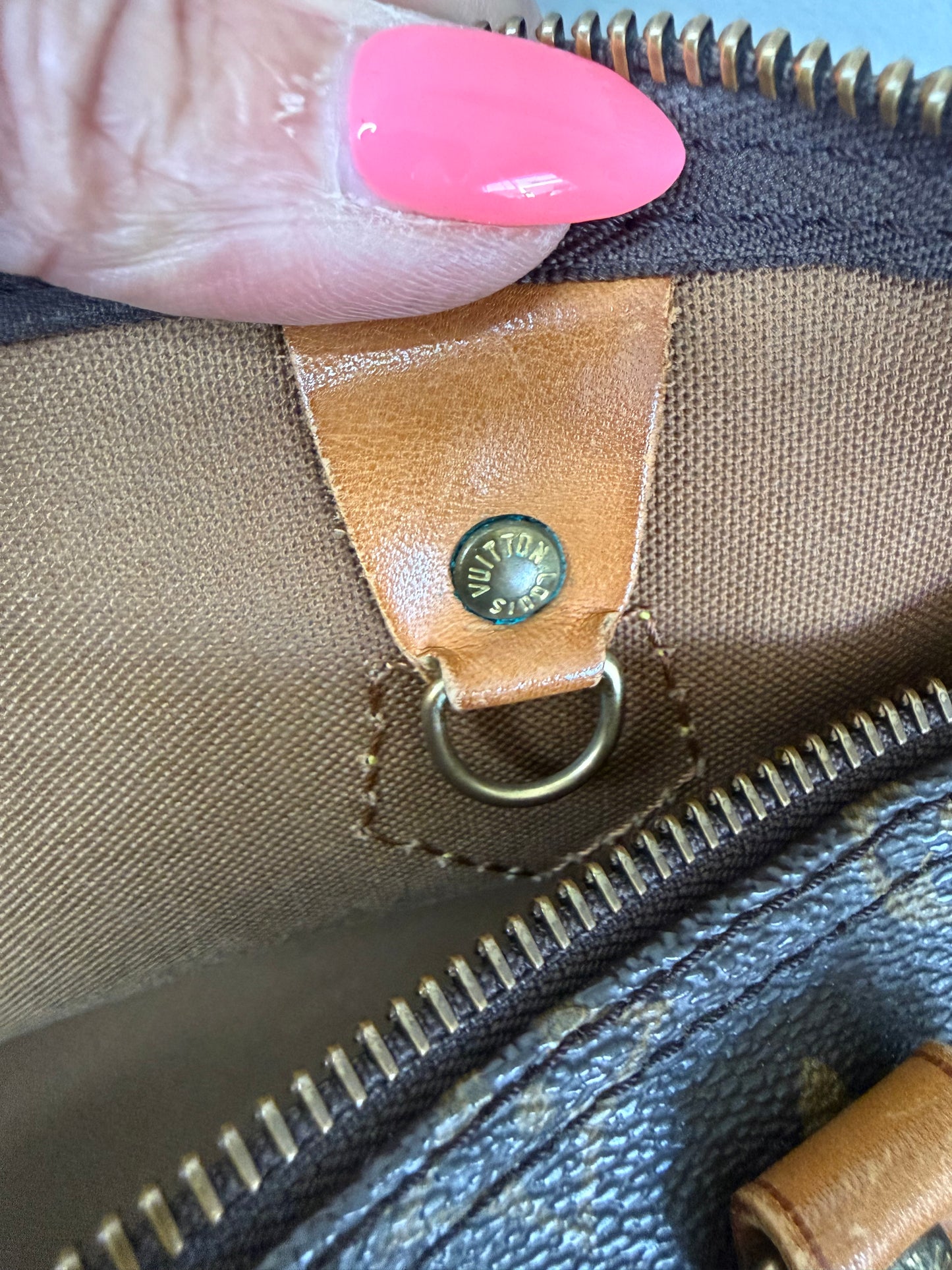 Louis Vuitton Monogram Speedy 35