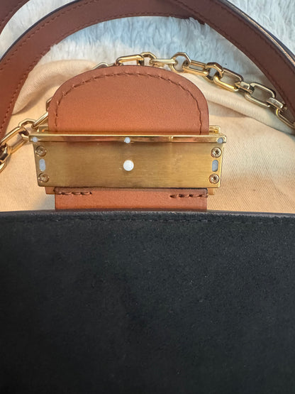 Louis Vuitton Dauphine MM