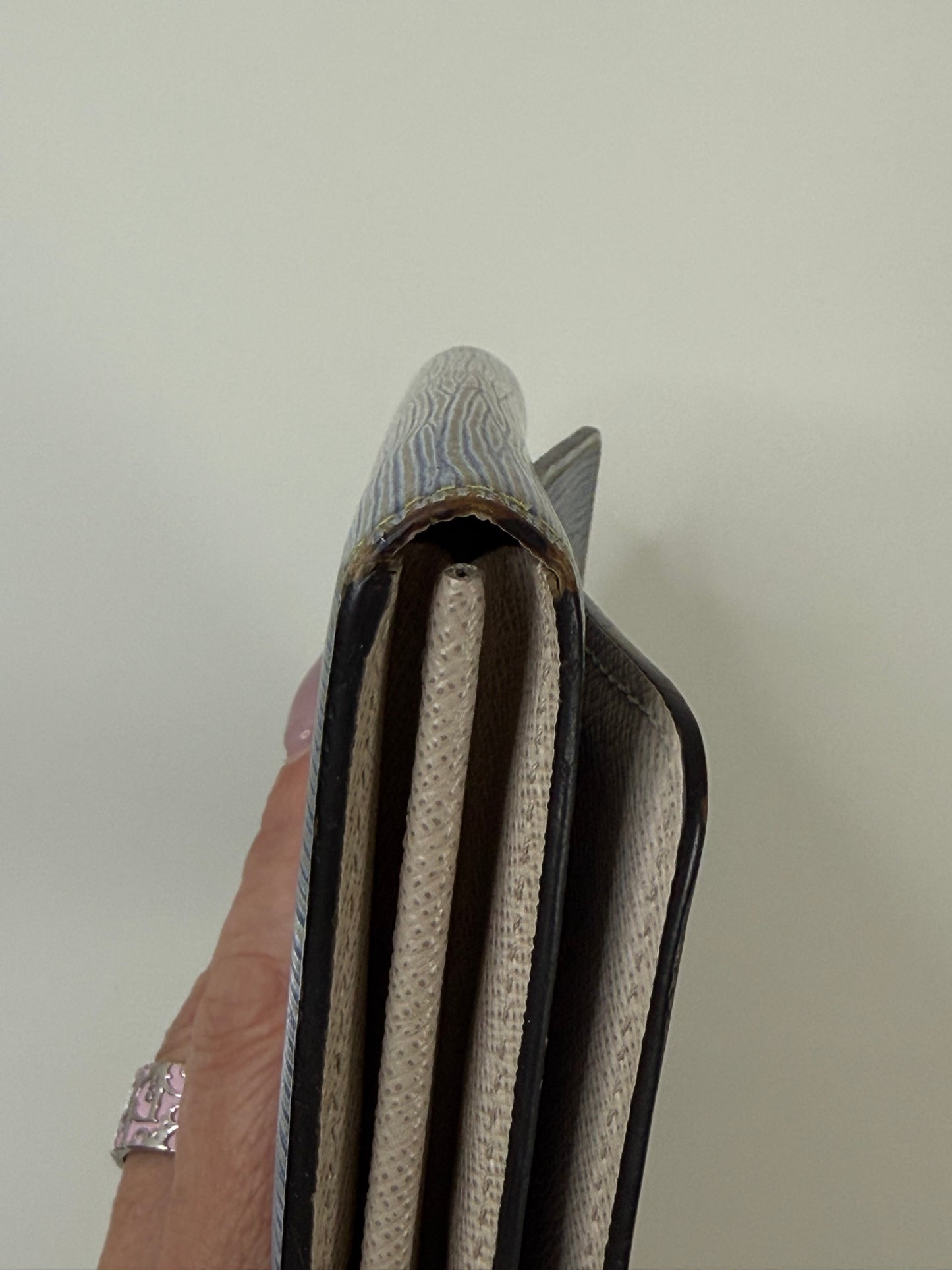 Louis Vuitton Blue Epi Twist Wallet