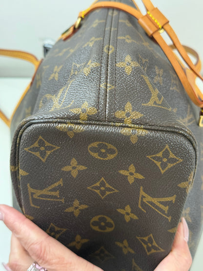 Louis Vuitton Monogram PM Neverfull with Pouch