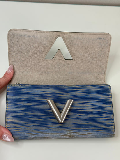 Louis Vuitton Blue Epi Twist Wallet