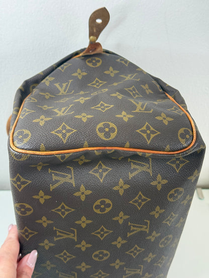 Louis Vuitton Monogram Speedy 30