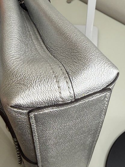 Louis Vuitton Very Silver Leather