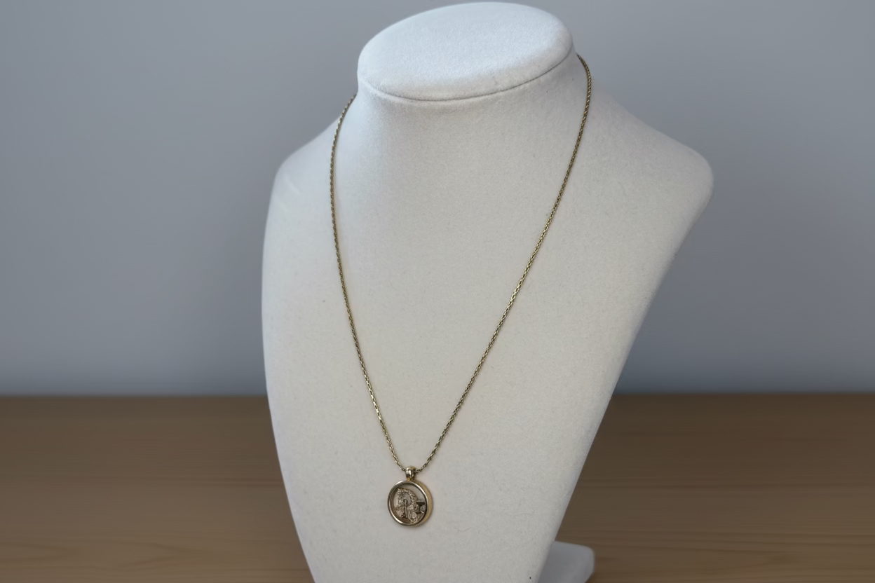 Christian Dior "Dior" Circle Necklace