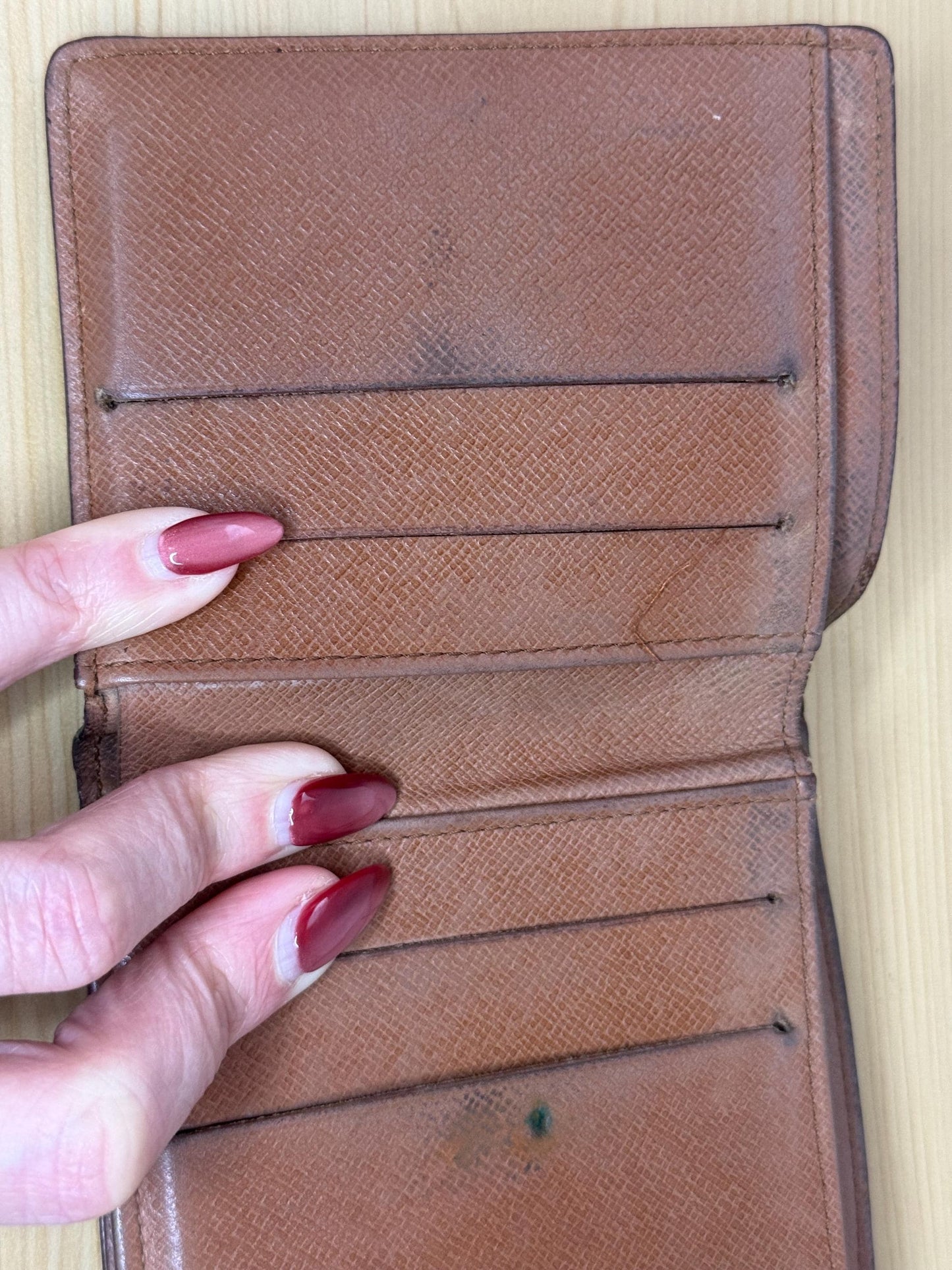 Authentic Louis Vuitton Vintage Monogram Compact Elise Wallet