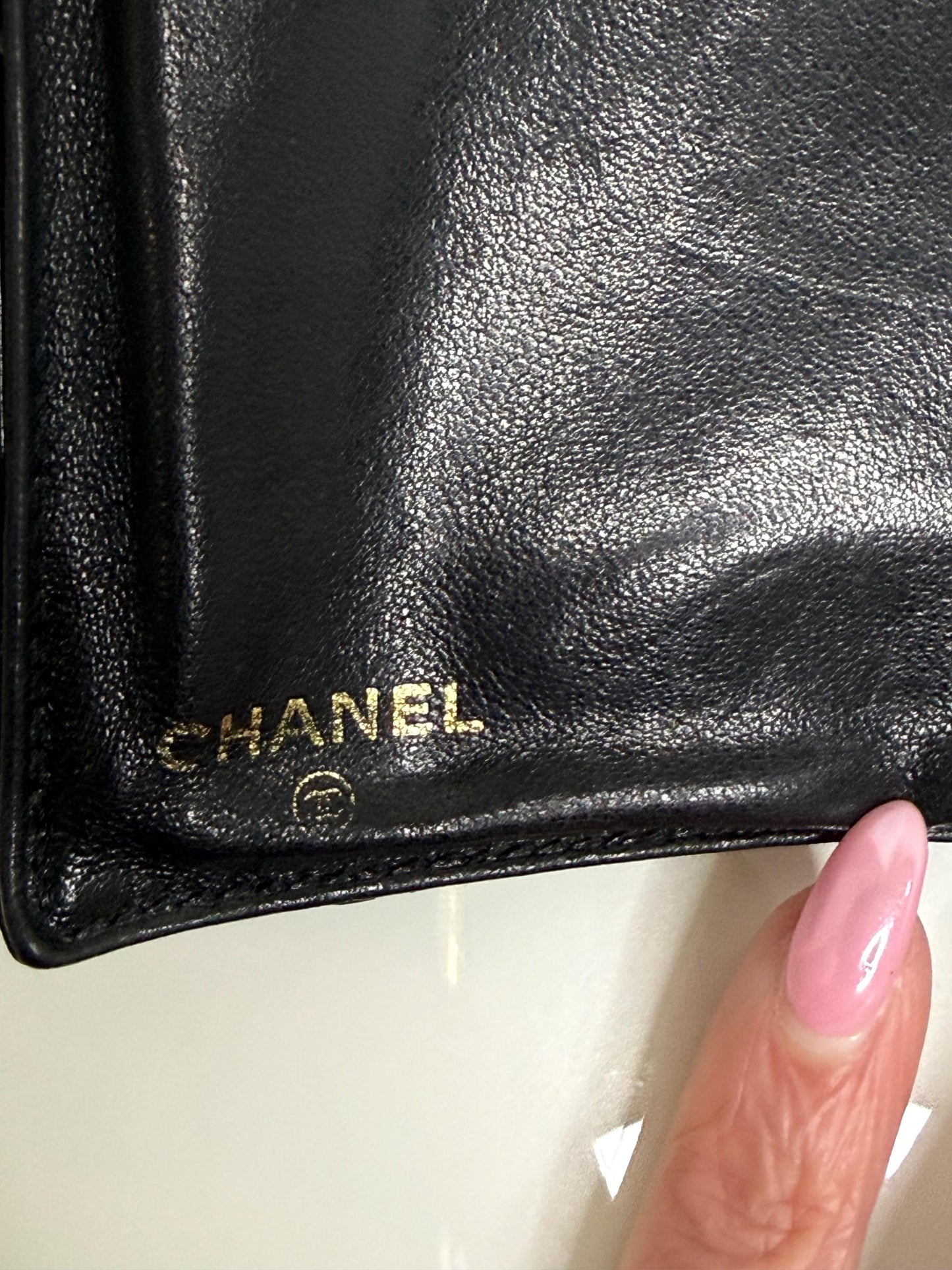 Chanel Vintage Black CC Compact Patent Leather with Kiss Lock Wallet