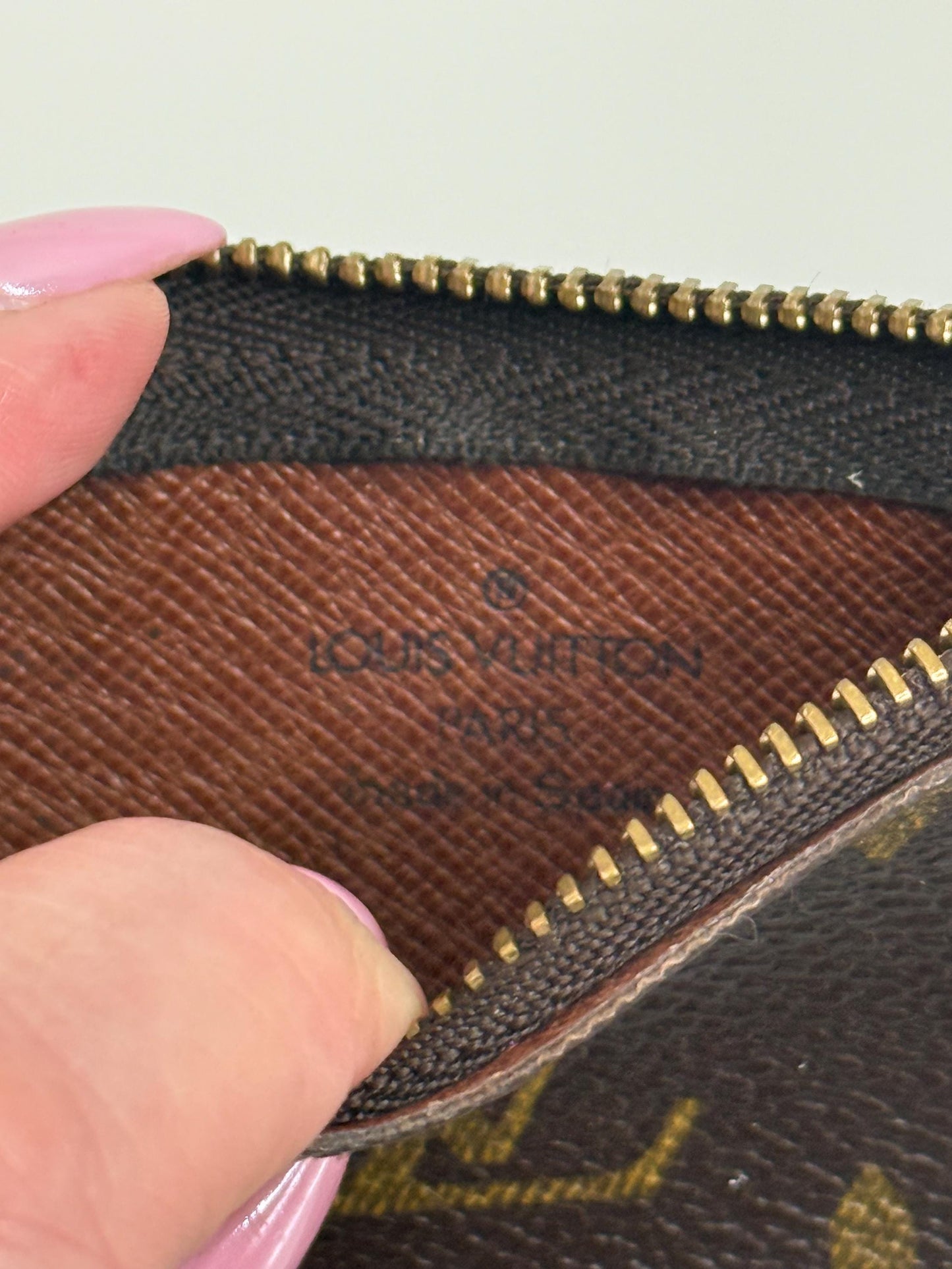 Louis Vuitton LV Monogram Key Cles