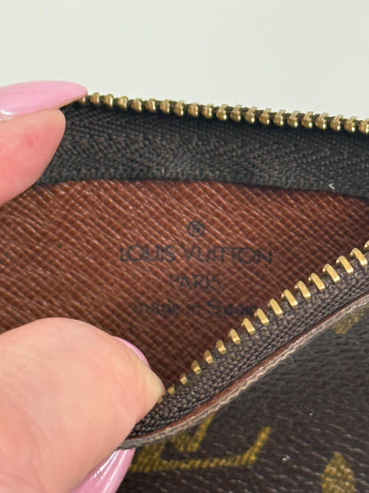 Louis Vuitton LV Monogram Key Cles