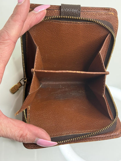 Louis Vuitton Vintage Monogram Compact Zipper Wallet