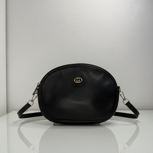 Gucci Vintage  Black Leather with Interlocking GG