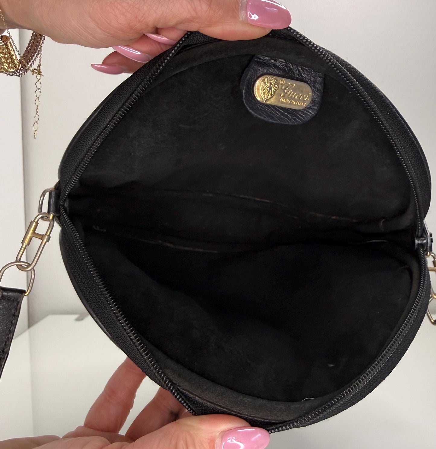 Gucci Vintage  Black Leather with Interlocking GG